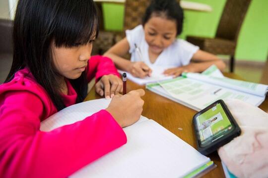 Kalau Giring Jadi Presiden Mau Kasih Tablet Semua Anak Indonesia, Duit Dari Mana?