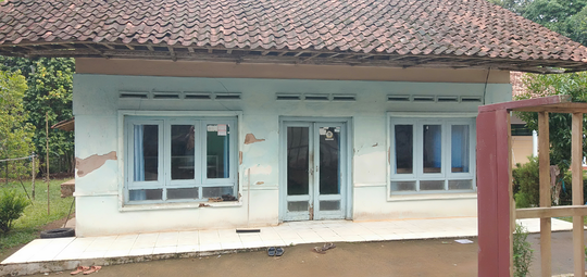 Misteri Patahan Lidi Berserakan dan Sosok Wanita Berambut Menjuntai di Rumah Kosong
