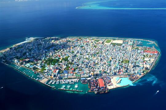 11 Pulau Terpadat di Dunia, Salah Satunya Ada di INDONESIA!