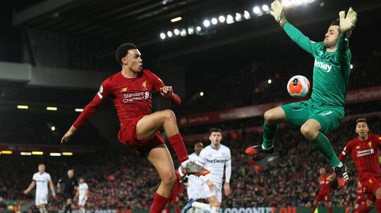 Kira-kira, Liverpool Dapat Kejutan Apa ya dari West Ham?