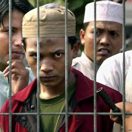 Bukti Islamofobia Juga Terjadi di Indonesia, Sikap Umat?