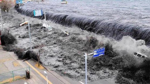 Video Detik-detik Tsunami Terjang Turki Usai Gempa M 7