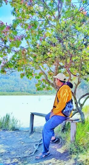 Ketika Kau Tidak Bisa Bersamanya, Yakinlah Itu Yang Terbaik!