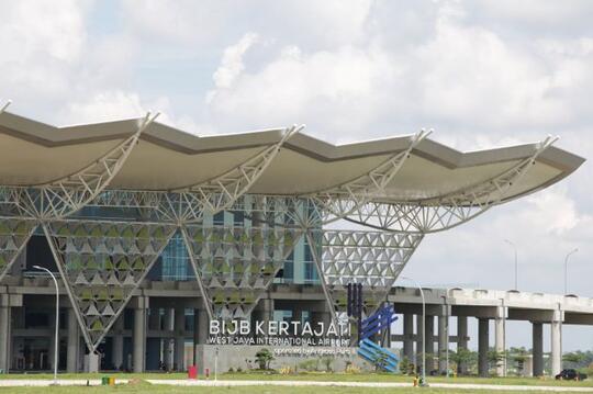 Nasib Bandara Kertajati, Tak Ada Penumpang dan Kalah Pamor dari Nusawiru Ciamis