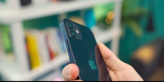 iphone 12 bakal jadi handphone terlaris 2021, tapi...?!