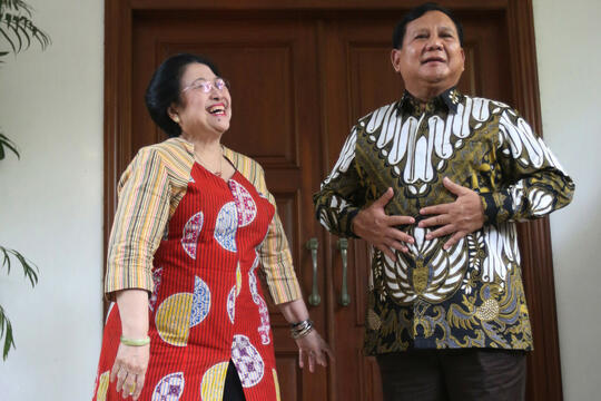 Pertarungan Pilpres 2024, PDIP Jagoin Puan, Ganjar, atau Mau Gandeng Prabowo?