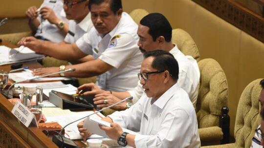 Aturan Mendagri: Kepala Daerah Langgar Protokol COVID-19 Bisa Dicopot