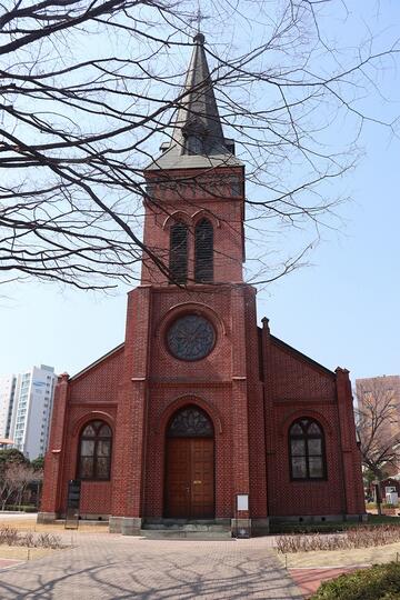 Menilik Gereja-gereja Cantik di Korea!
