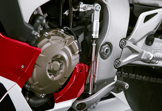 Yuk Simak Sejarah Singkat Tentang Honda CBR1000RR yang Sedang Viral