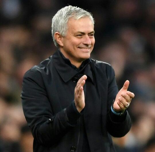 Cerita Menarik dari Pemuncak Klasemen Sementara Serie-A dan Liga Primer Inggris