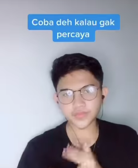 Pria Ini Ceritakan Enaknya Ngew* Sama Cowok. Komentar Netizen: Apa Tidak Bau Tai?