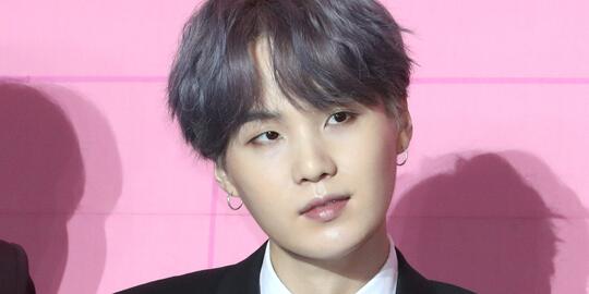 Member 'BTS' Ungkap Lagu yang Paling Mewakili Diri Mereka, Jungkook Bikin Terharu