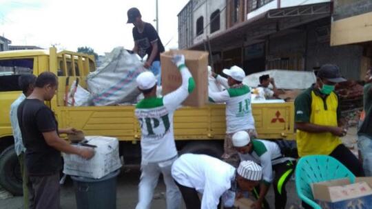 Wow, Media Asing Juluki FPI Bagaikan Dewa Penolong Bencana