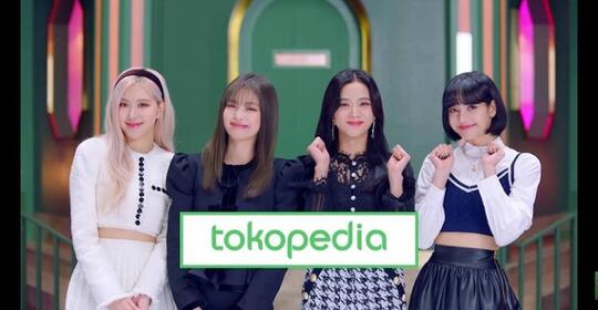 Keren! Blackpink Tampil di Panggung WIB TV Show, Tokopedia pun Raih Pujian
