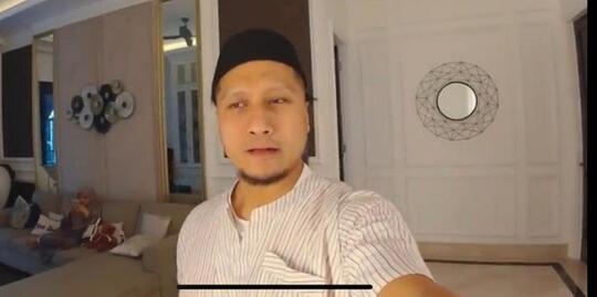 Bagaimana Kabar Macron Setelah Seruan untuk Memboikot Produk-Produk Perancis?