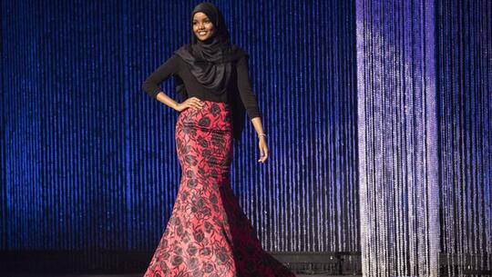 Berhijab! Halima Aden Bakal Jadi Gebrakan Baru Panggung Miss Universe