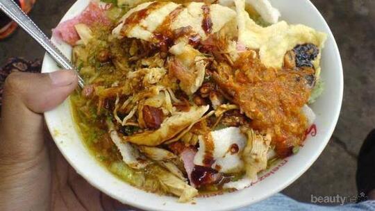 Pilih Makan Bubur Ayam Dengan Diaduk Atau Tidak Diaduk