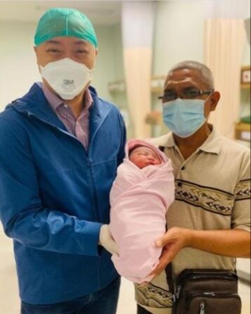 Bikin Haru, Pasutri ini Dikaruniai Anak Pertama Setelah Penantian 21 Tahun