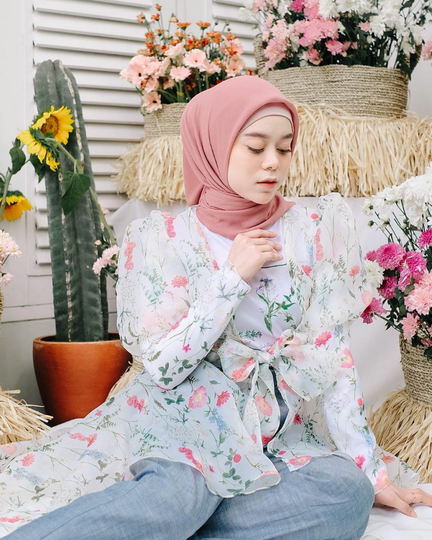 Lesti Urutan ke 5 Pada Kategori The 100 Most Beautiful World, Netizen Tak Sependapat