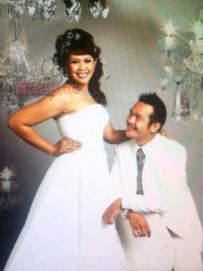 Deretan Pria-pria yang Menikahi Elly Sugigi, No 5 Masih Anget!
