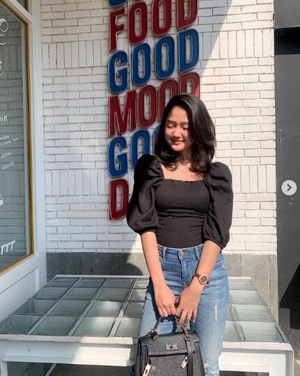 Potret Chandrika Chika, Idola Kaum Adam di TikTok
