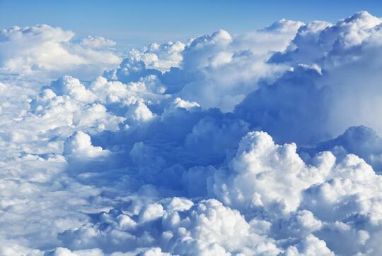 Terlihat Ringan, Ternyata Segini Berat Awan Sebenarnya