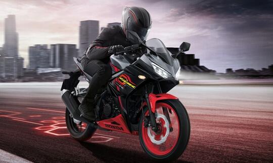 New CBR 150 Hadir Bagaimana Nasib Pesaingnya?