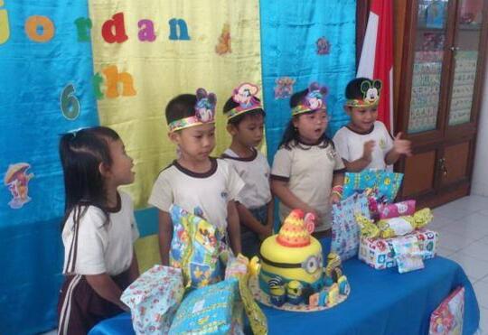 Ciri-Ciri Anak Sultan di Sekolah pada Tahun 90-2000an, Jadulers Merapat!