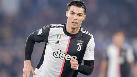7 Biografi Atlet Paling dicari di Wikipedia, Ronaldo di Atas Messi