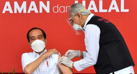 Dokter dari Cirebon Sebut Vaksinasi Presiden Gagal, PB IDI Angkat Bicara