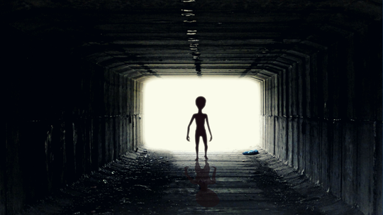 TEORI KENAPA ALIEN SULIT UNTUK DITEMUKAN