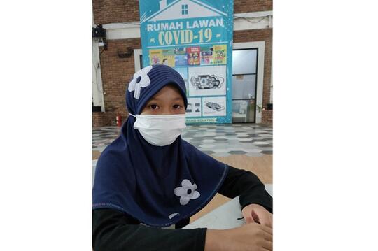 Nyawa Ibu Direnggut Covid, Aisyah Hidup Sebatang Kara karena Mualaf
