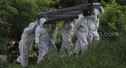 Punya Anggaran Rp 185 Miliar, Anies Belum Buka Lahan Baru Pemakaman Covid