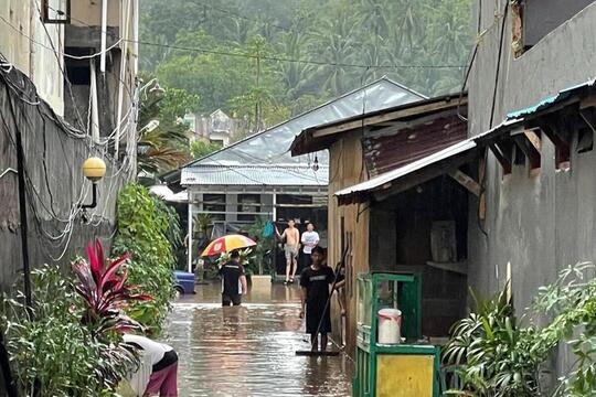 Diguyur Hujan Deras, Manado Kembali Banjir dan Longor