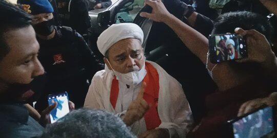 Polisi Soal Pengacara Ingin Rizieq Dirawat di RS Ummi: Nanti Dicek Dokter Polri