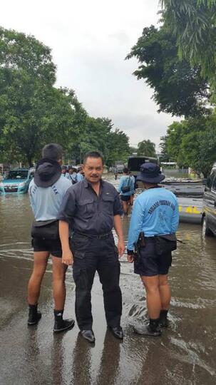 Eks Wali Kota Padang Bikin Aturan Wajib Berjilbab untuk Cegah DBD
