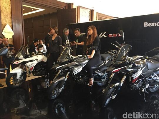 Motor Asal Italia Benelli Cuma DP 7Juta, Laku Ga Ya?