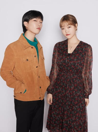 AKMU Resmi Perpanjang Kontrak dengan YG Entertainment