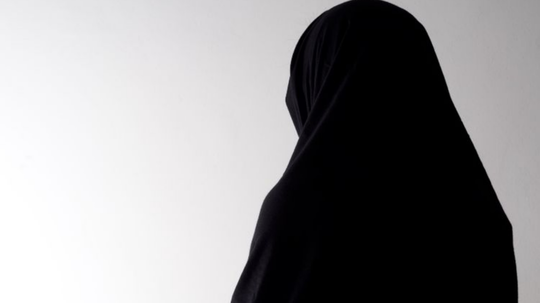 Siswi Non-Muslim SMKN 2 Padang: Saya Pakai Jilbab sejak SMP, Iman Saya Tidak Goyah