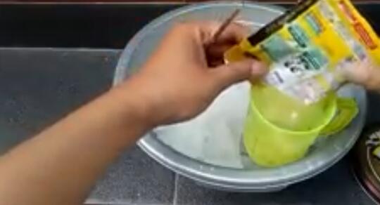 Cara Bikin Ice Cream Sederhana Dengan Susu Bubuk, Secara Manual Kamu Mau Coba?