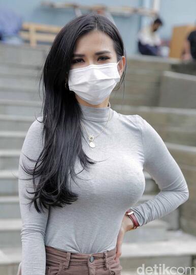 Maria Vania Ketat Banget