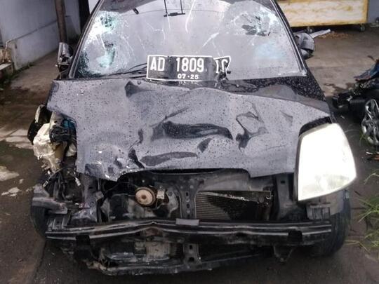 Bocah 13 Tahun Nyetir Mobil, Delapan Motor Ditabrak, Satu Meninggal