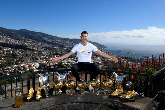 Memasuki Usia 36 Tahun, Gelar Apa yang Belum Didapat CR7?