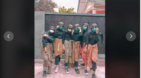 Lagi Musim, Tren Gadis Berjilbab Tak Pakai BH, Netizen Istighfar Banget