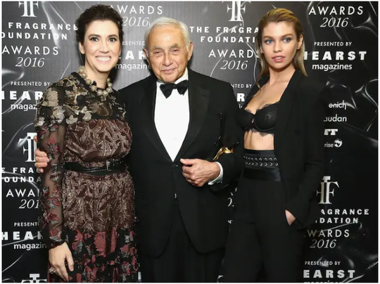 Sejarah Berdirinya Perusahaan Fashion Raksasa Lingerie "Victoria Secret"