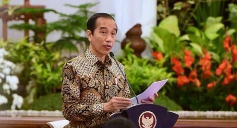 Jokowi Dijuluki Aliansi Mahasiswa UGM Juara Lomba Ketidaksesuaian Omongan