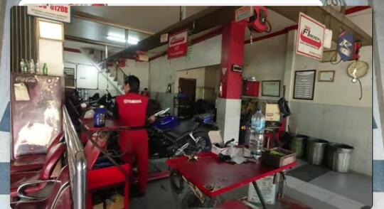 Bangkitkan Jiwa Balap Dengan Yamaha R15, Begini Perawatan Agar Mulus Saat Berkendara