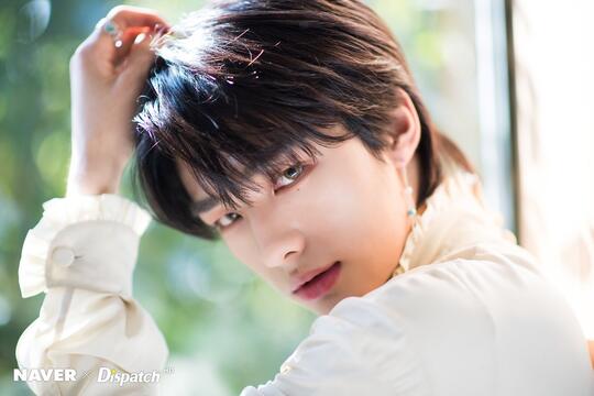 JYP Tanggapi Rumor Tentang Postingan Bullying yang Dilakukan Hyunjin 'Stray Kids'