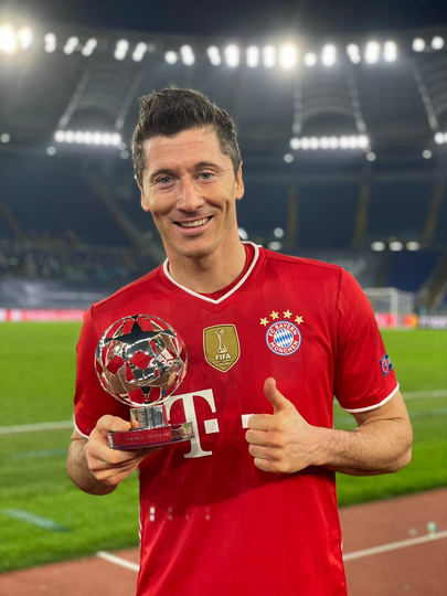 Lewandowsky Lampaui Catatan Gol Raul Gonzalez Di Liga Champions!