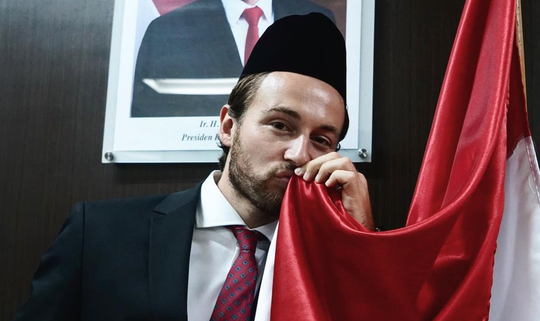Pemain Naturalisasi Marc Klok: Sepakbola Indonesia Penuh dengan Drama
